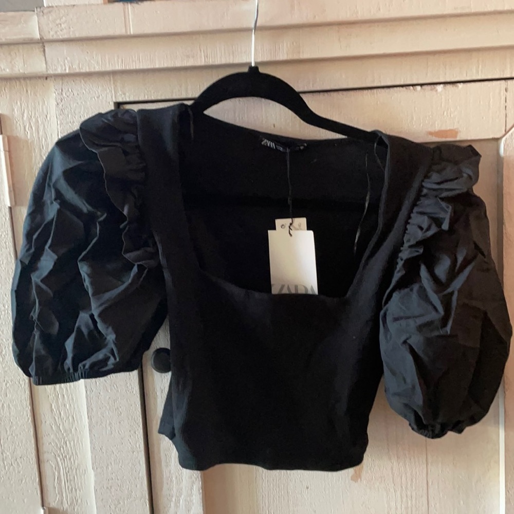 Zara ballon sleeve knitted top